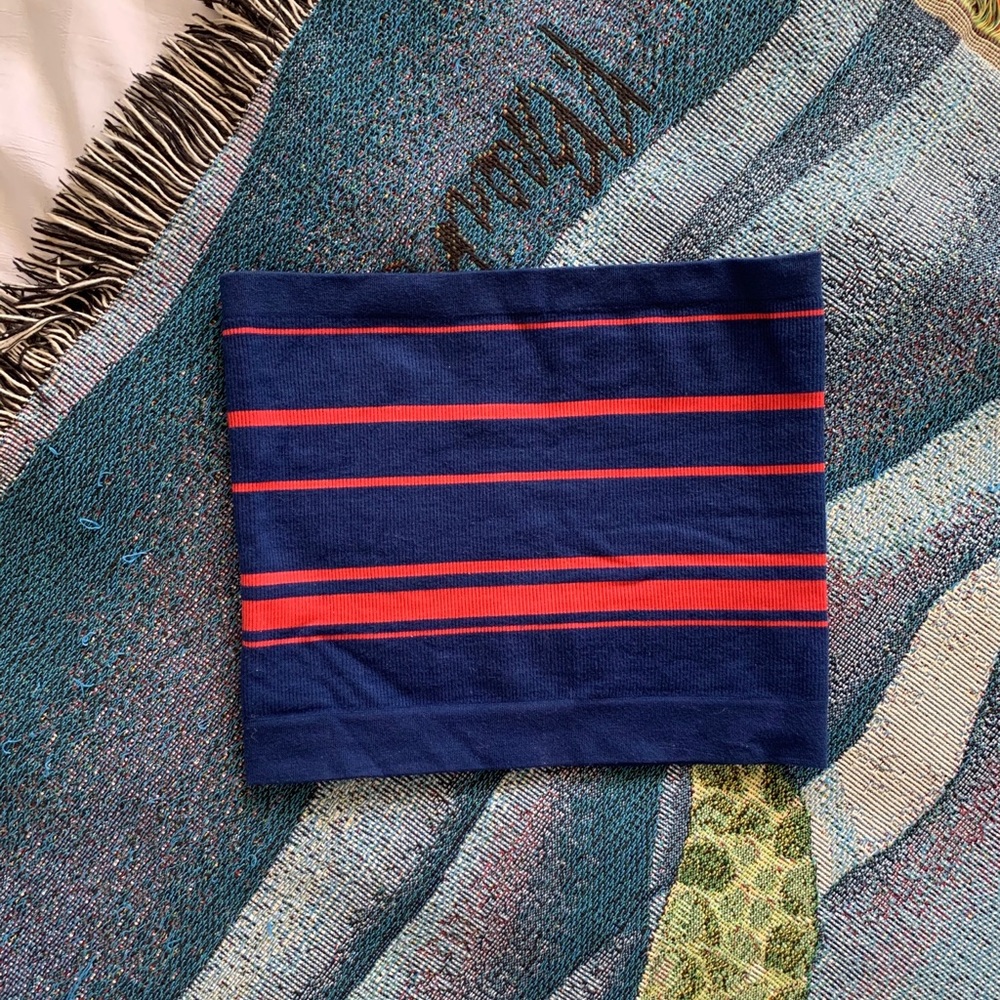 SOLD❌ urban outfitters tube top!